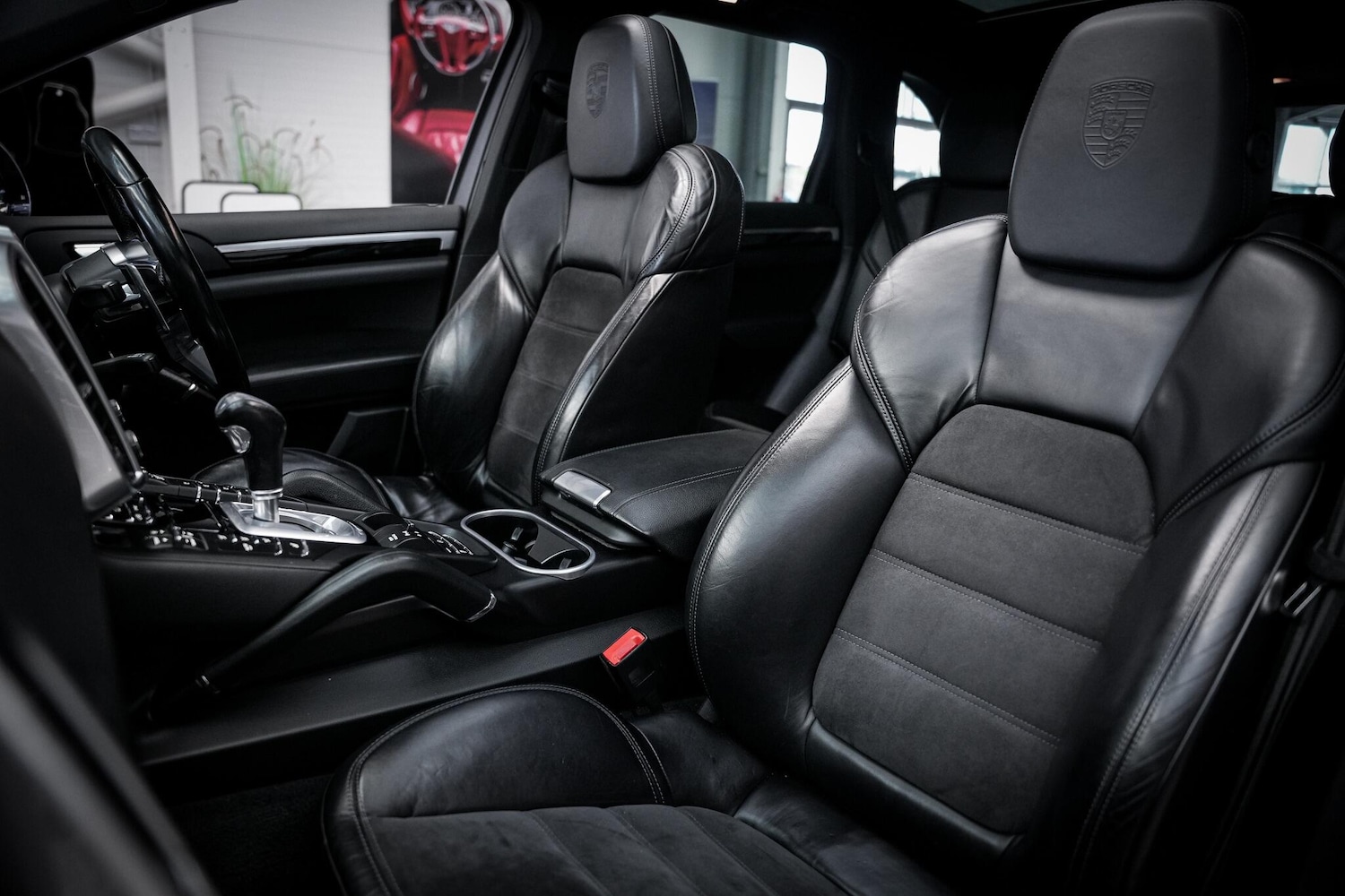 Used Porsche Cayenne 2016 for sale - 77993304: Photo 24