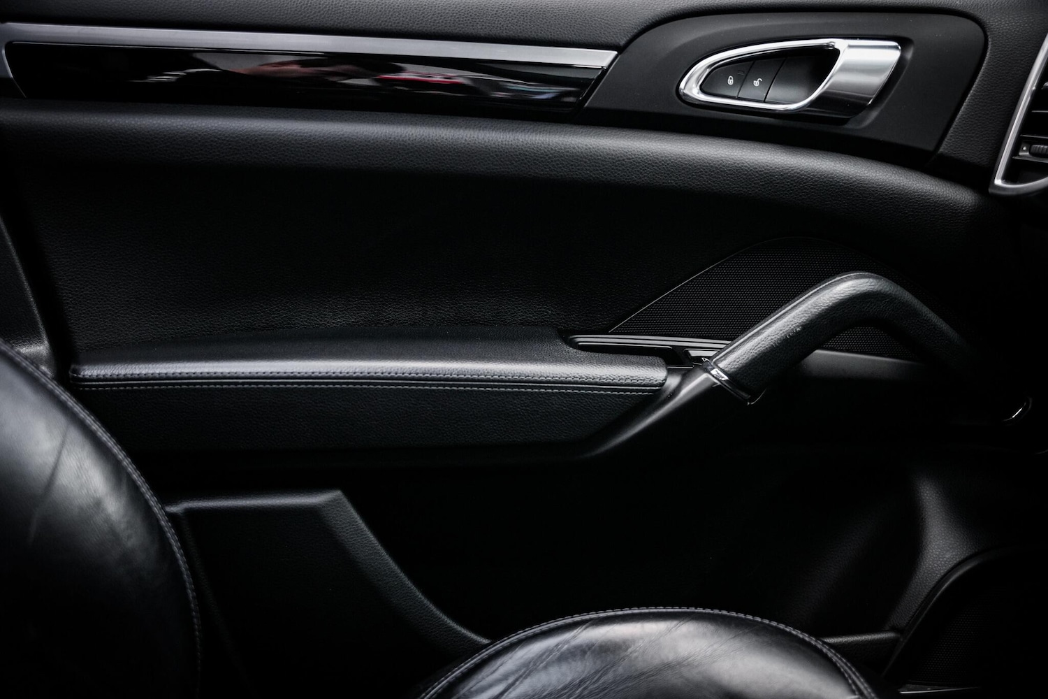 Used Porsche Cayenne 2016 for sale - 77993304: Photo 53