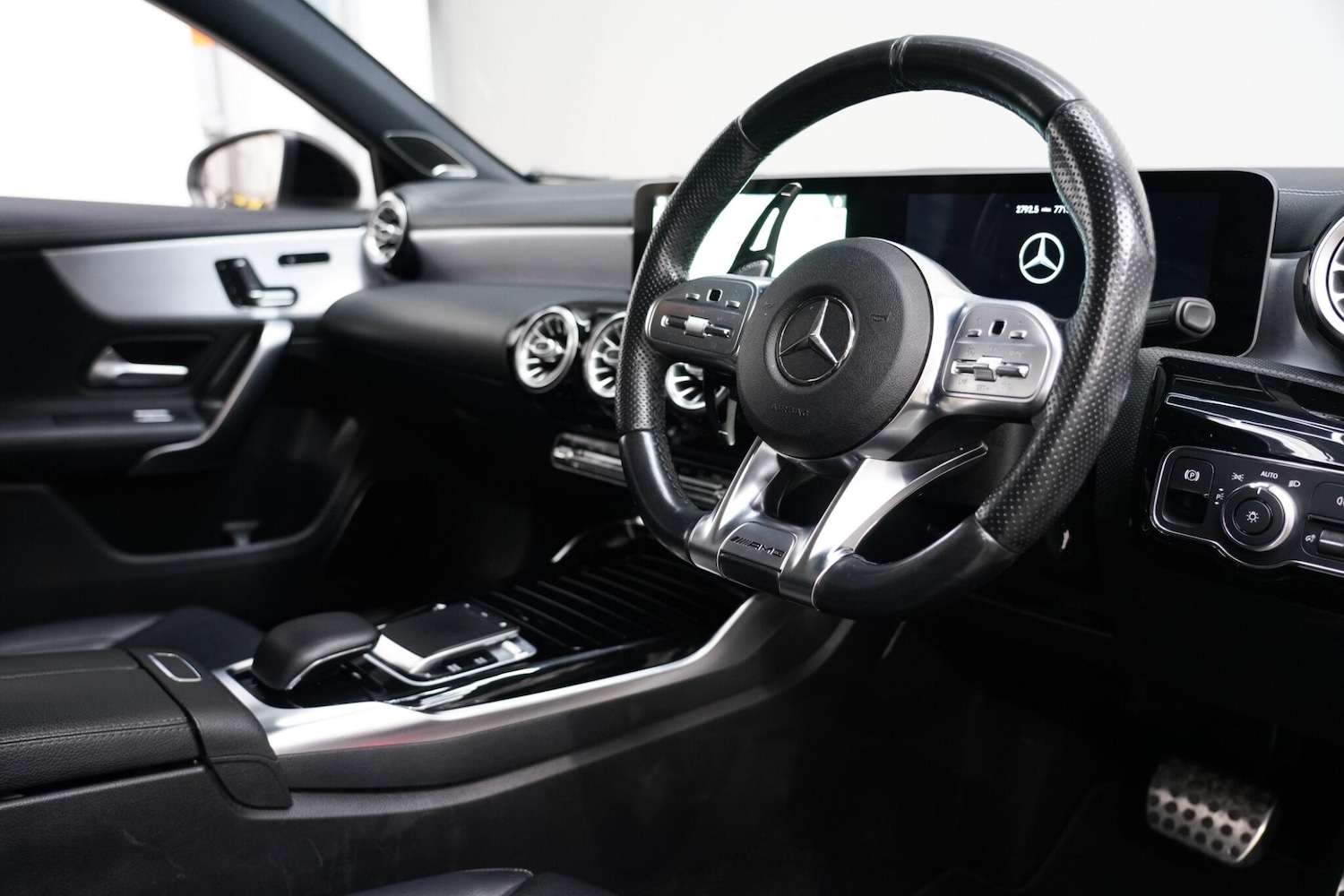 Used Mercedes-Benz A-Class for sale - 76993805: Photo 11