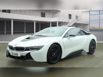 Used BMW i8 2018 for sale - 77598457: Photo