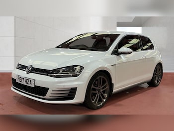 Used Volkswagen Golf 2017 for sale - 78675759: Photo