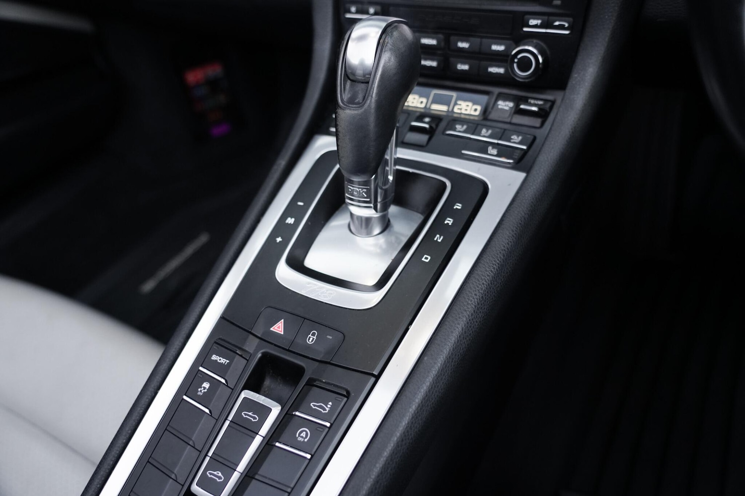 Used Porsche Boxster 2018 for sale - 77386776: Photo 16