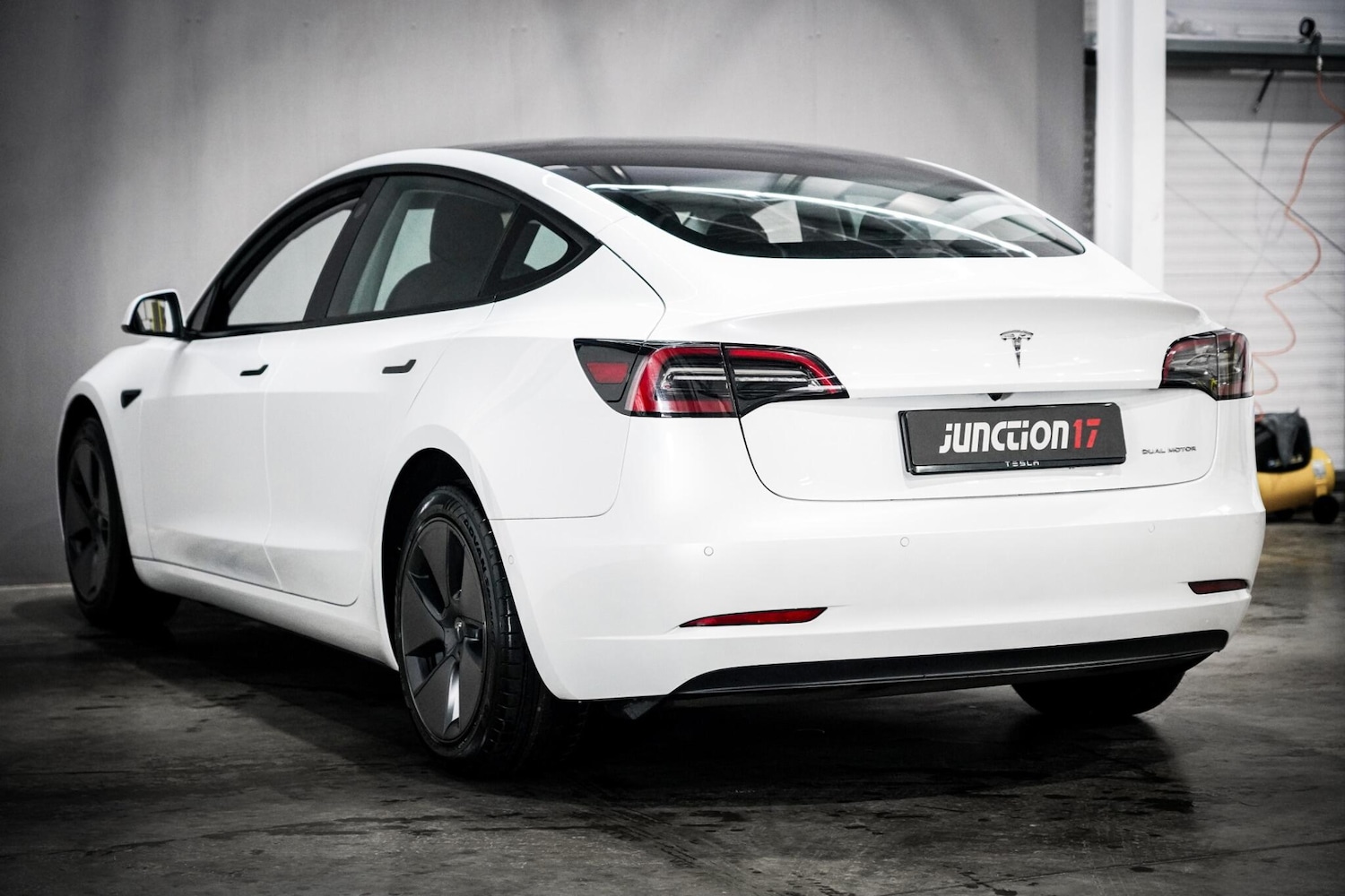 Used Tesla Model 3 2021 for sale - 76659125: Photo 4