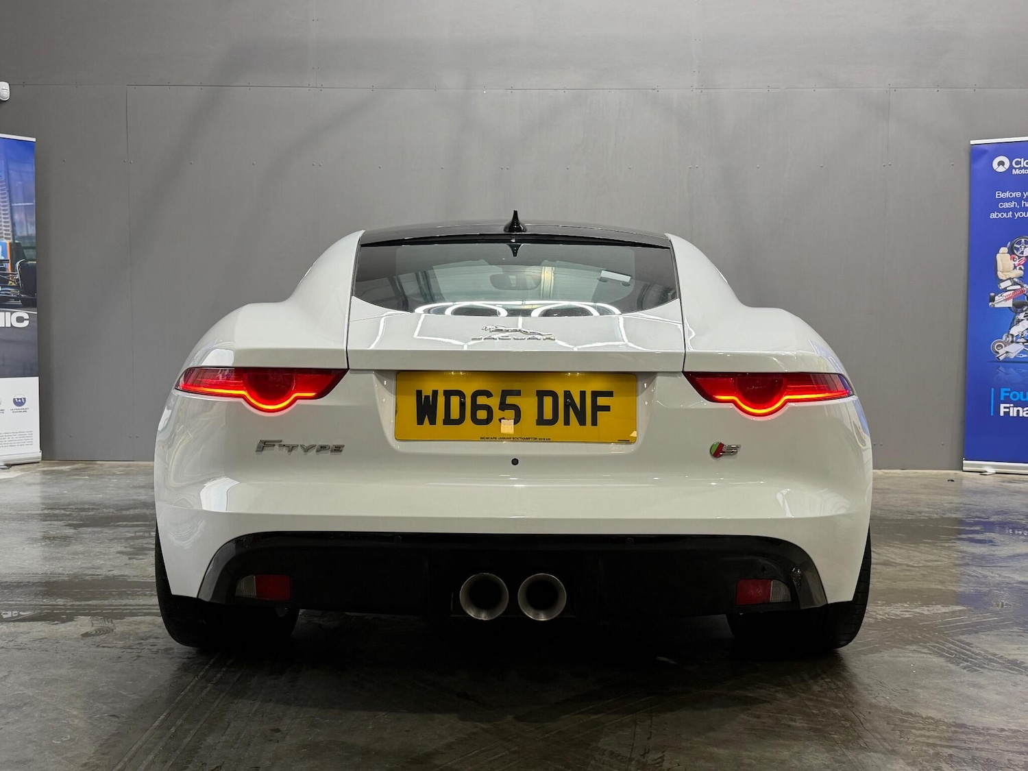 Used Jaguar F-Type 2015 for sale - 76965438: Photo 10