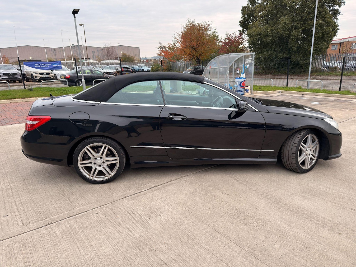Used Mercedes-Benz E Class 2012 for sale - 76658582: Photo 8