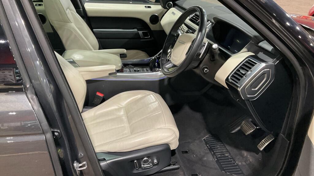 Used Land Rover Range Rover Sport for sale - 77738520: Photo 9