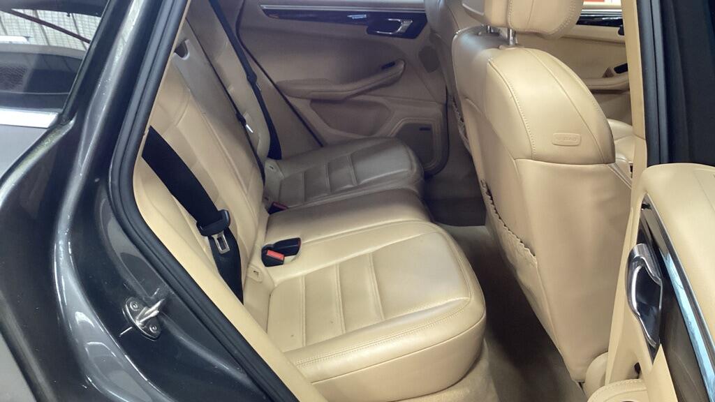 Used Porsche Macan 2016 for sale - 77784207: Photo 7