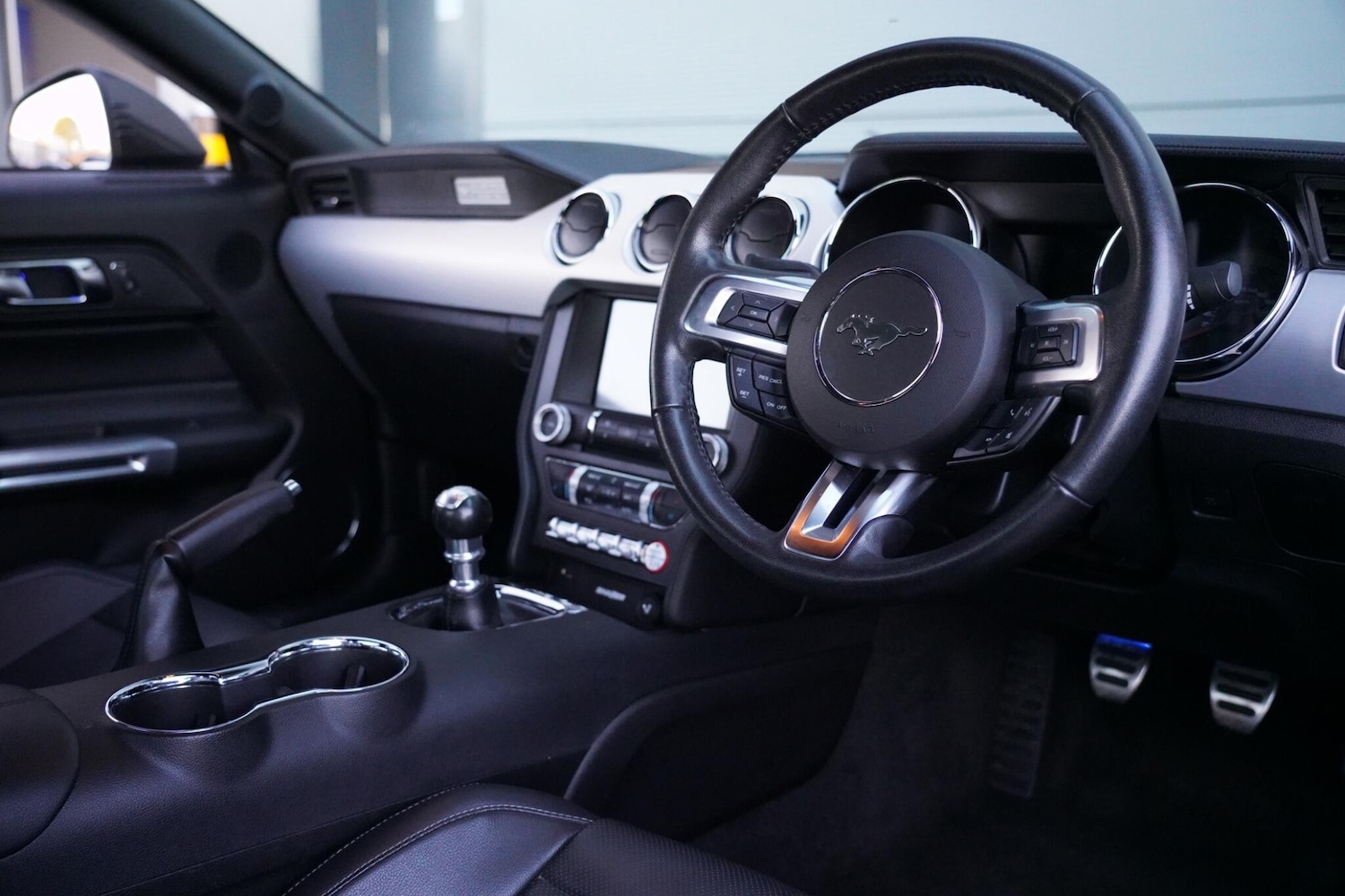 Used Ford Mustang 2017 for sale - 77253848: Photo 13