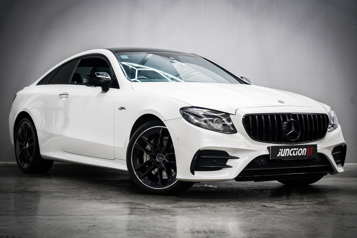 Used Mercedes-Benz E Class 2019 for sale - 76657883: Photo 1