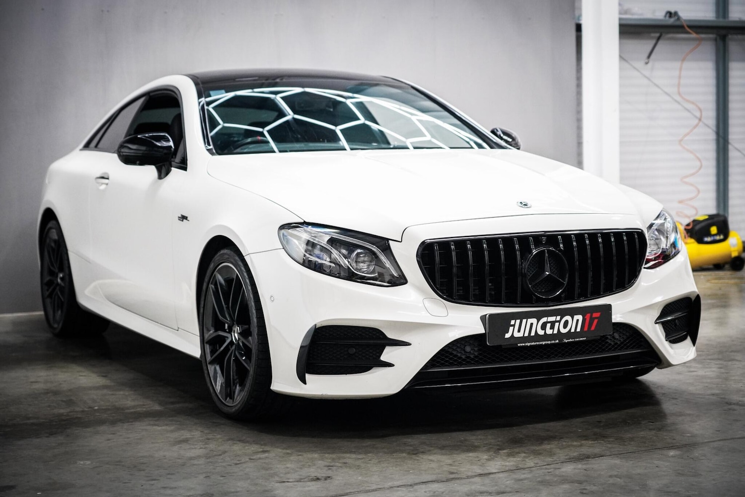 Used Mercedes-Benz E Class 2019 for sale - 76657883: Photo 3