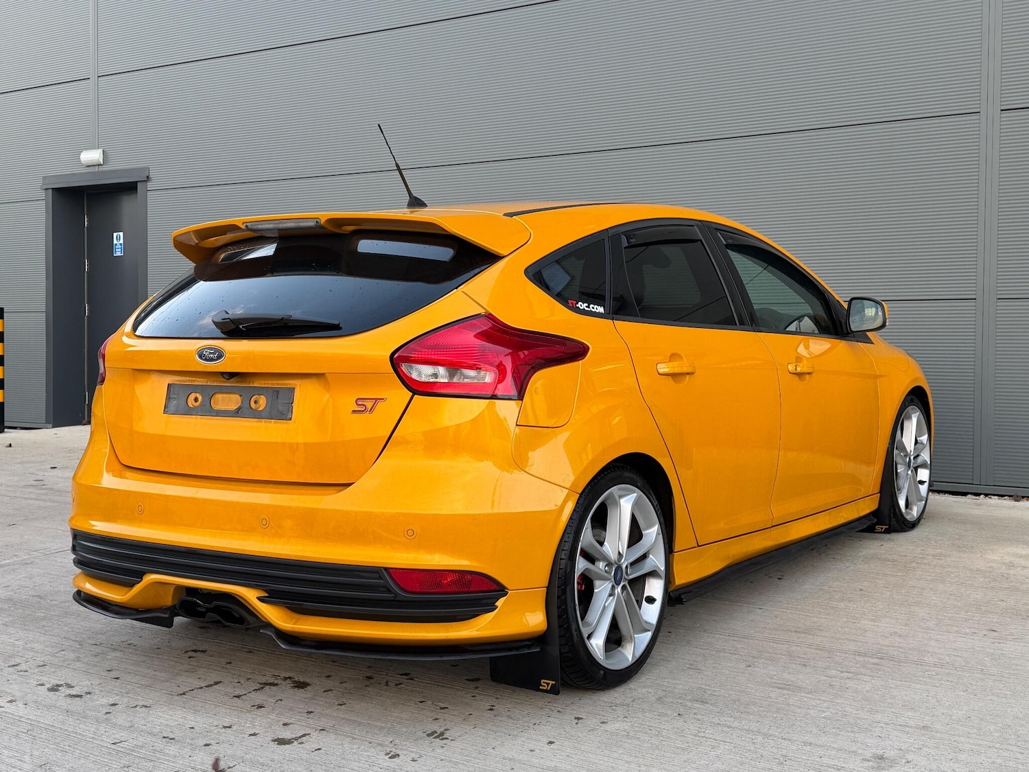 Used Ford Focus 2016 for sale - 76658887: Photo 11