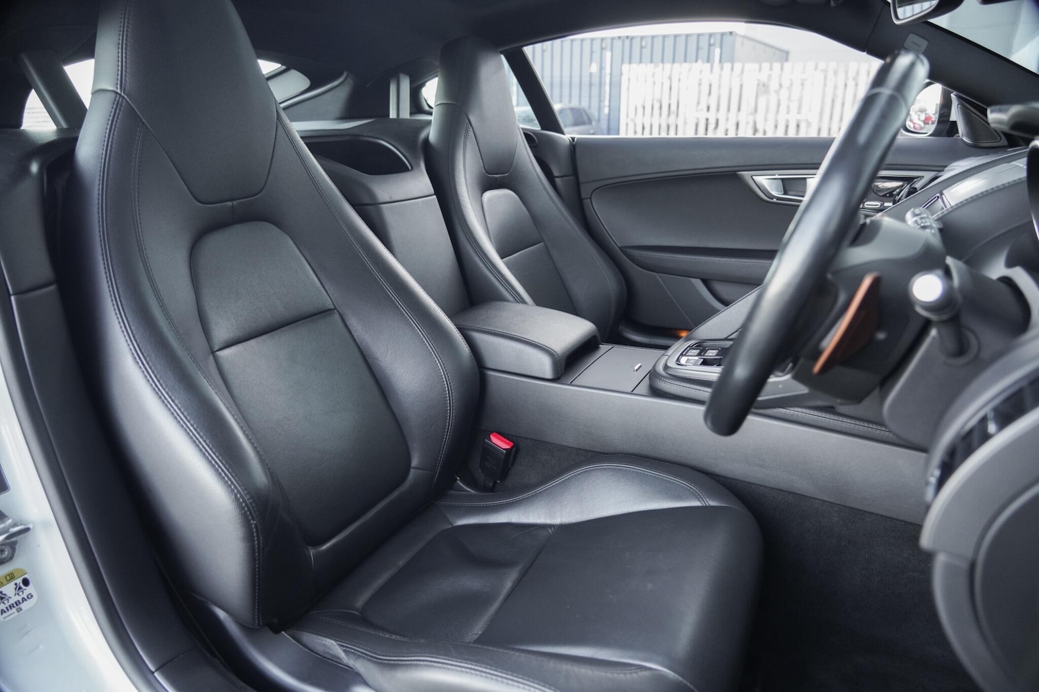 Used Jaguar F-Type 2015 for sale - 77066693: Photo 10