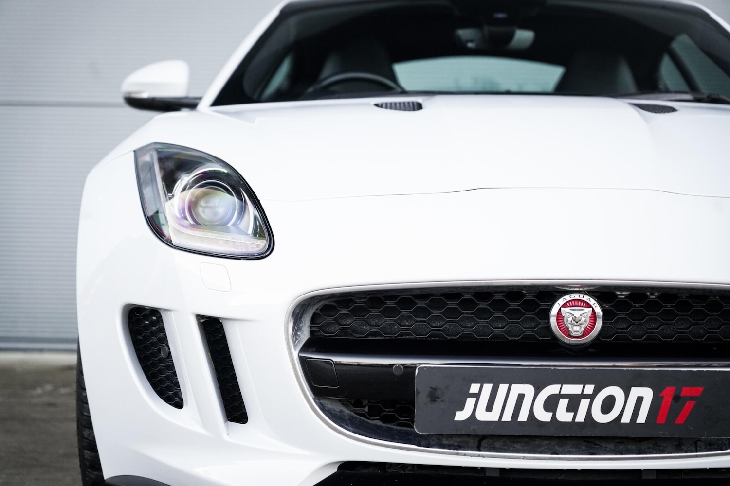 Used Jaguar F-Type 2015 for sale - 77066693: Photo 20
