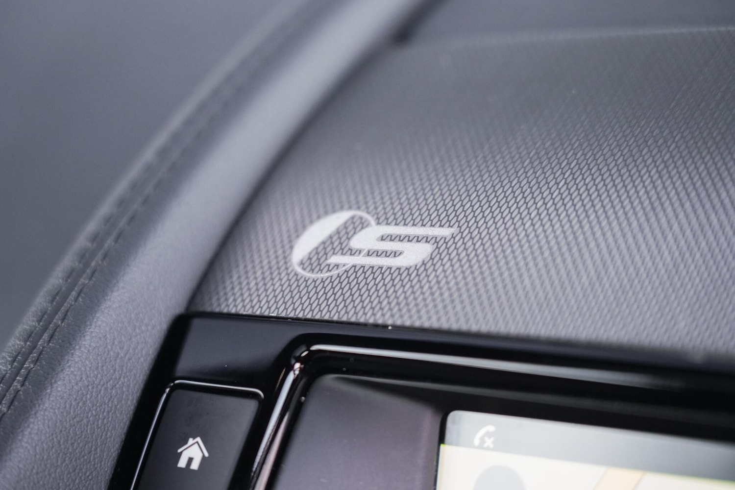 Used Jaguar F-Type 2015 for sale - 77066693: Photo 26