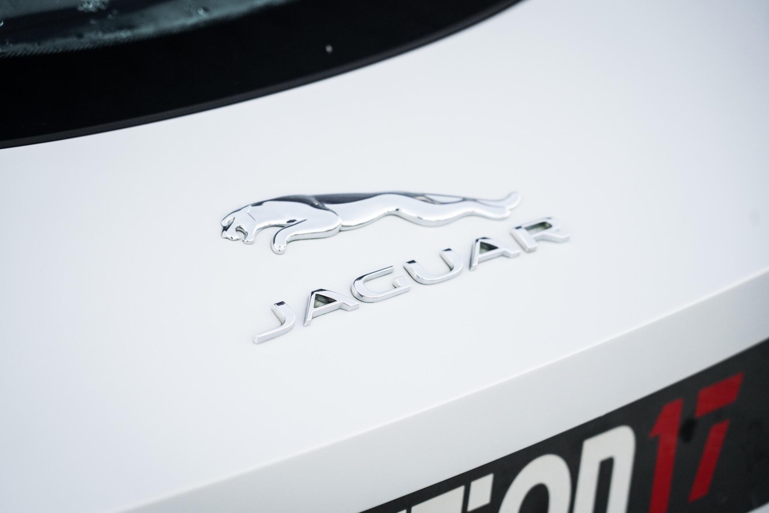 Used Jaguar F-Type 2015 for sale - 77066693: Photo 32