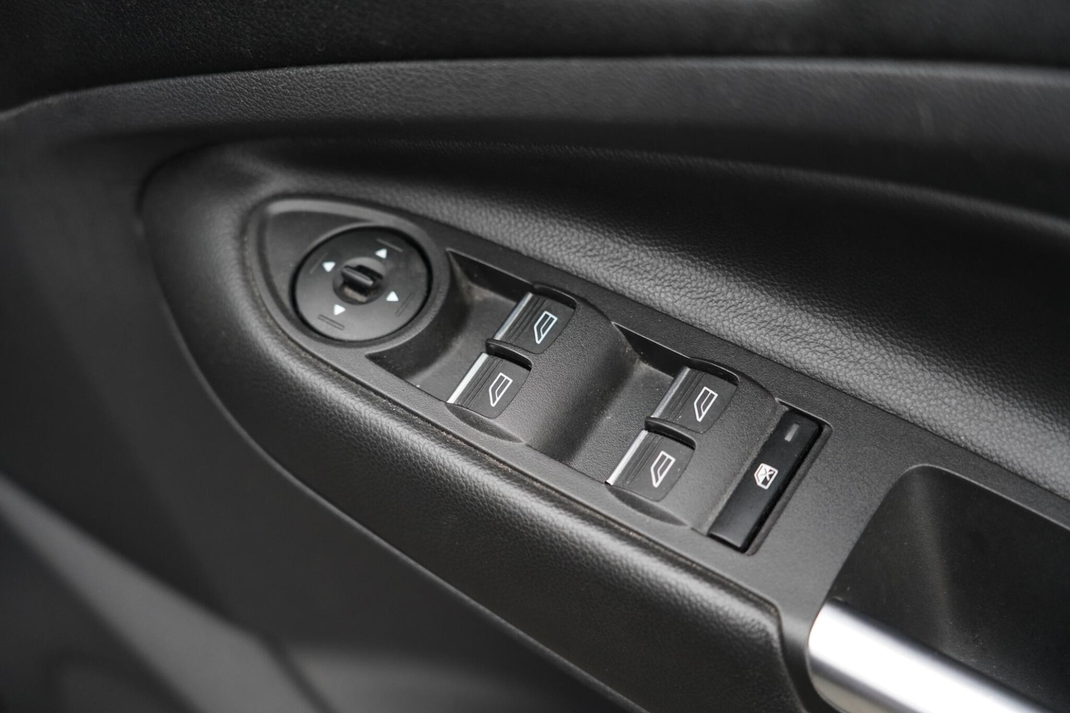 Used Ford Kuga 2016 for sale - 76656998: Photo 22