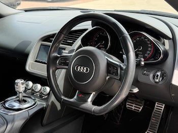 Used Audi R8 2015 for sale - 78771679: Photo