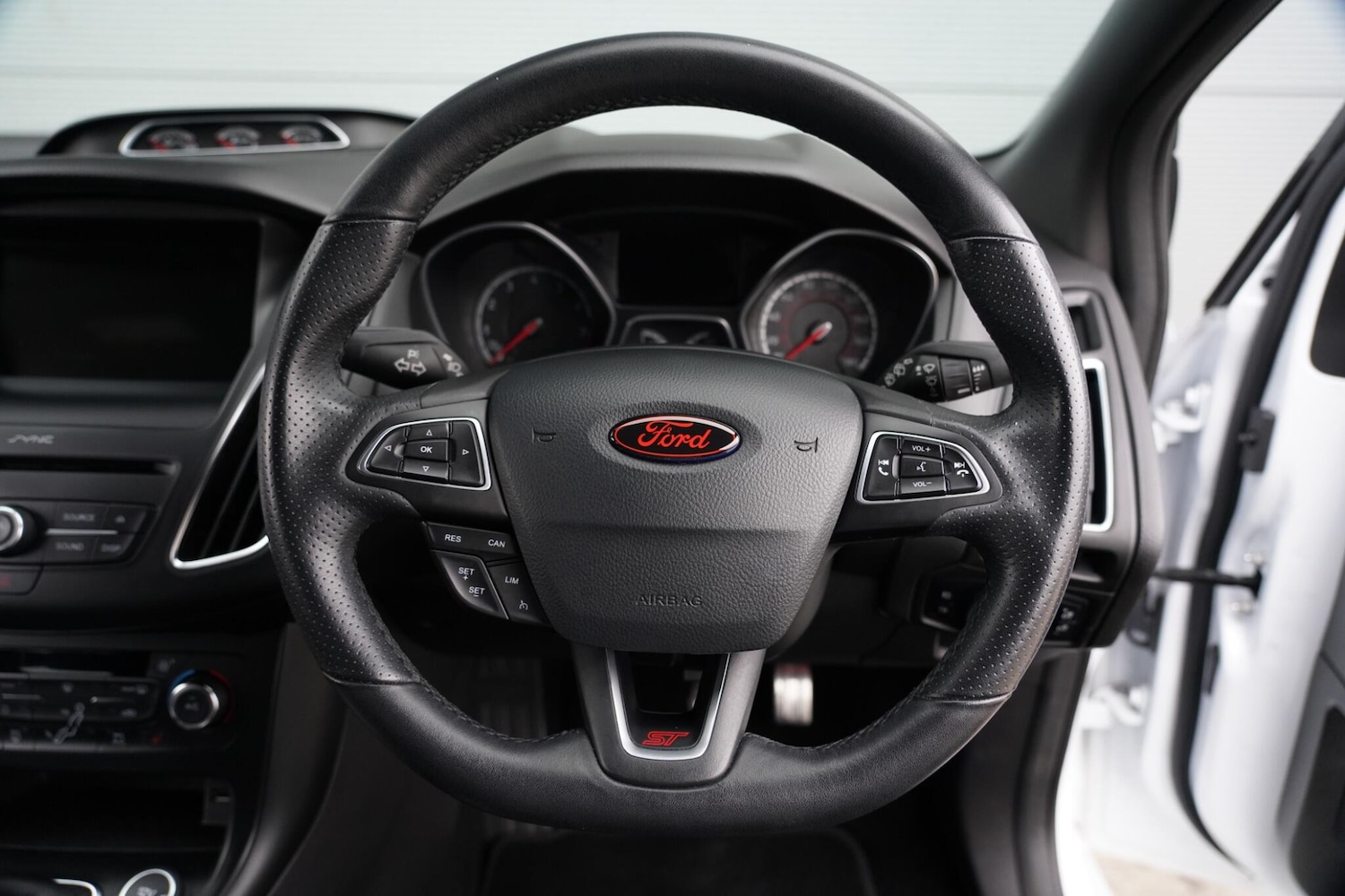 Used Ford Focus 2018 for sale - 76995685: Photo 14