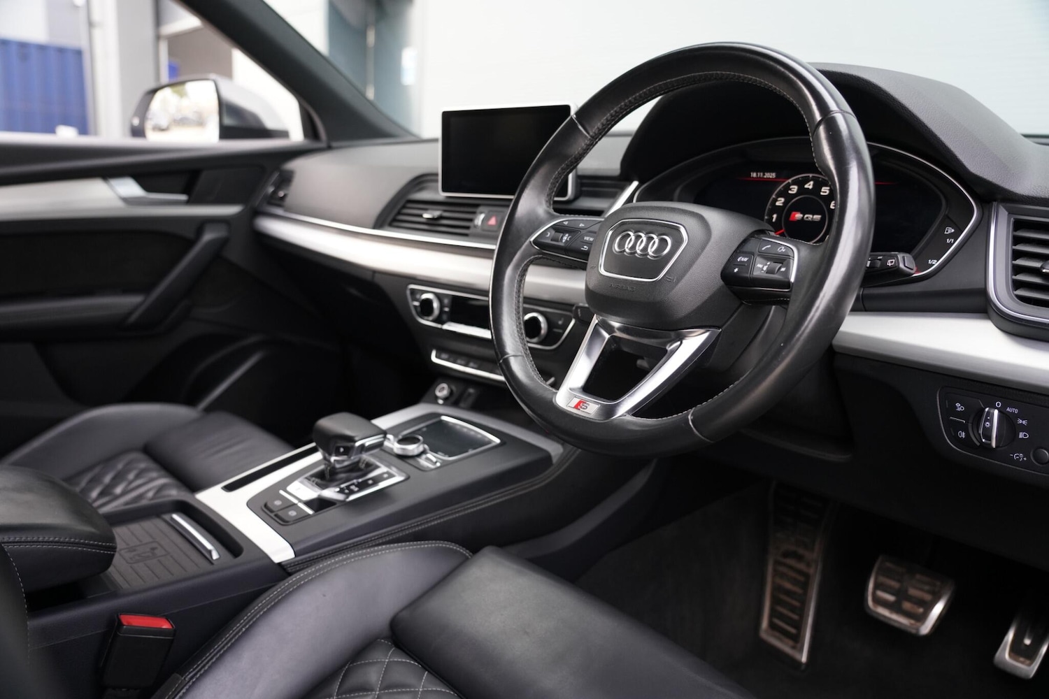 Used Audi Q5 2018 for sale - 77242854: Photo 2