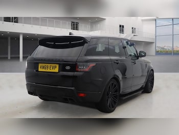 Used Land Rover Range Rover Sport 2019 for sale - 76689252: Photo