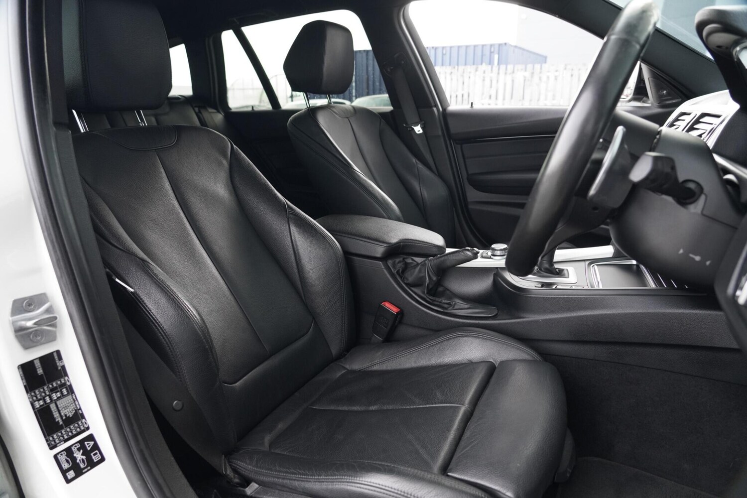 Used BMW 3 Series 2017 for sale - 77411410: Photo 11