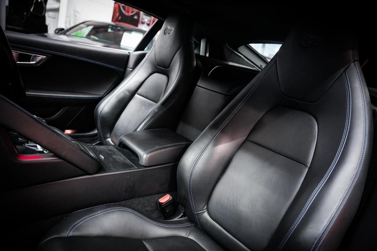 Used Jaguar F-Type 2016 for sale - 77386239: Photo 23