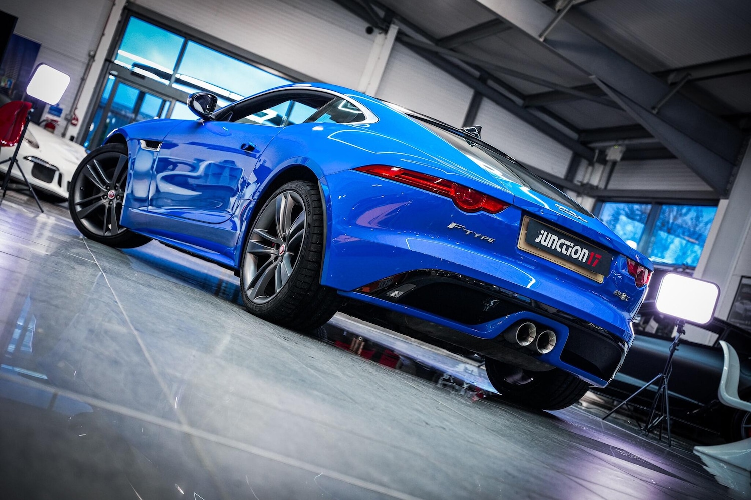 Used Jaguar F-Type 2016 for sale - 77386239: Photo 6