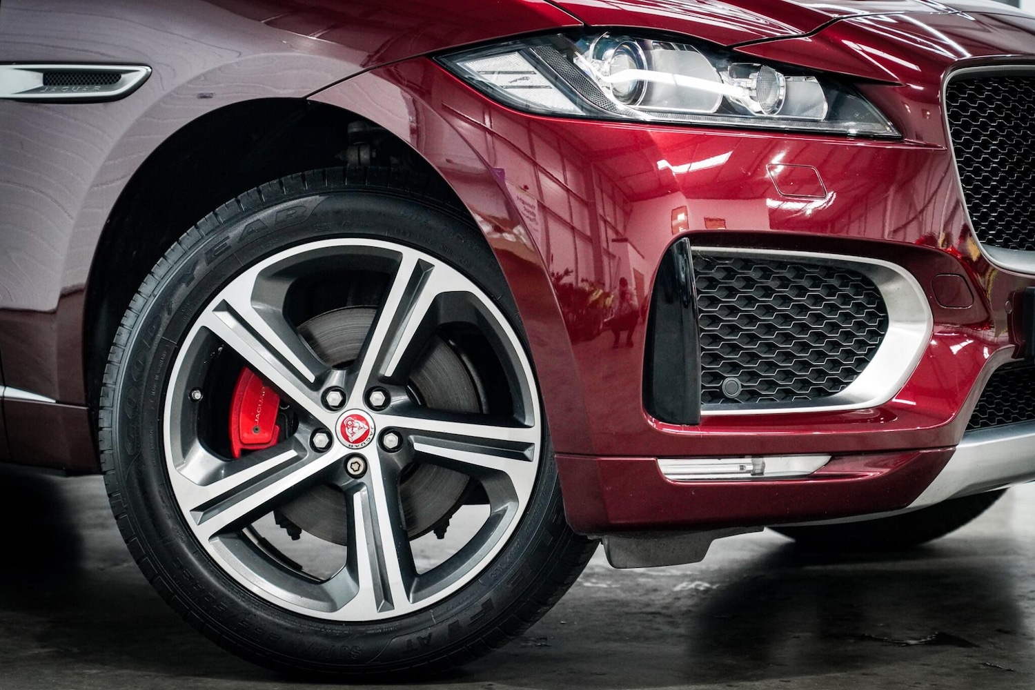 Used Jaguar F-Pace 2016 for sale - 76658372: Photo 16