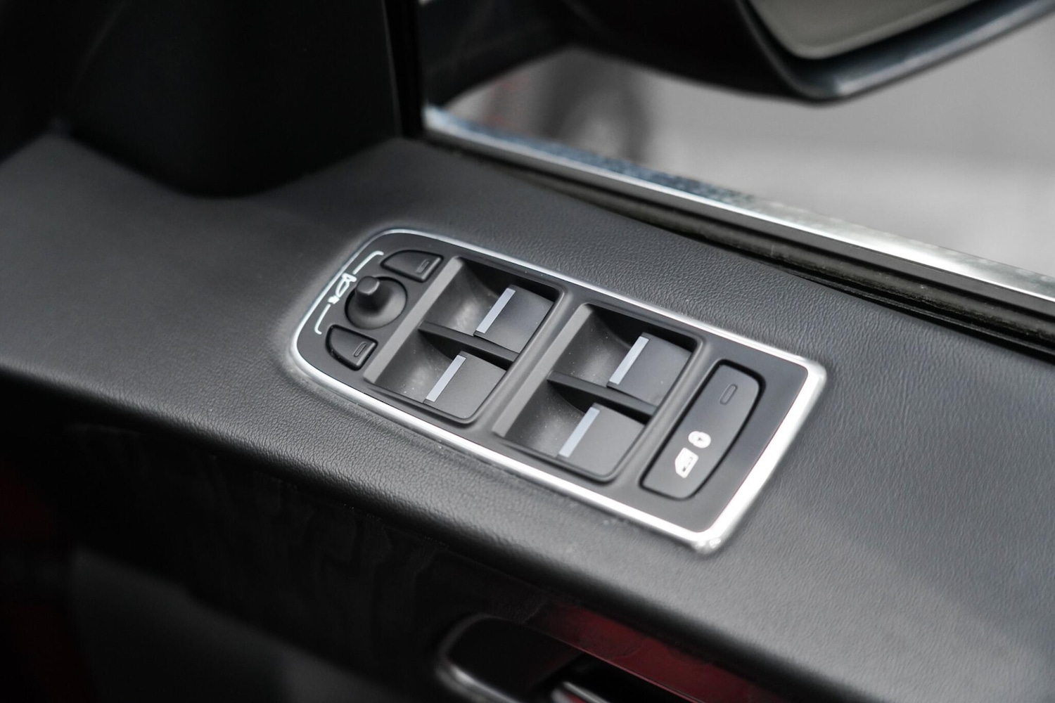 Used Jaguar F-Pace 2016 for sale - 76658372: Photo 26