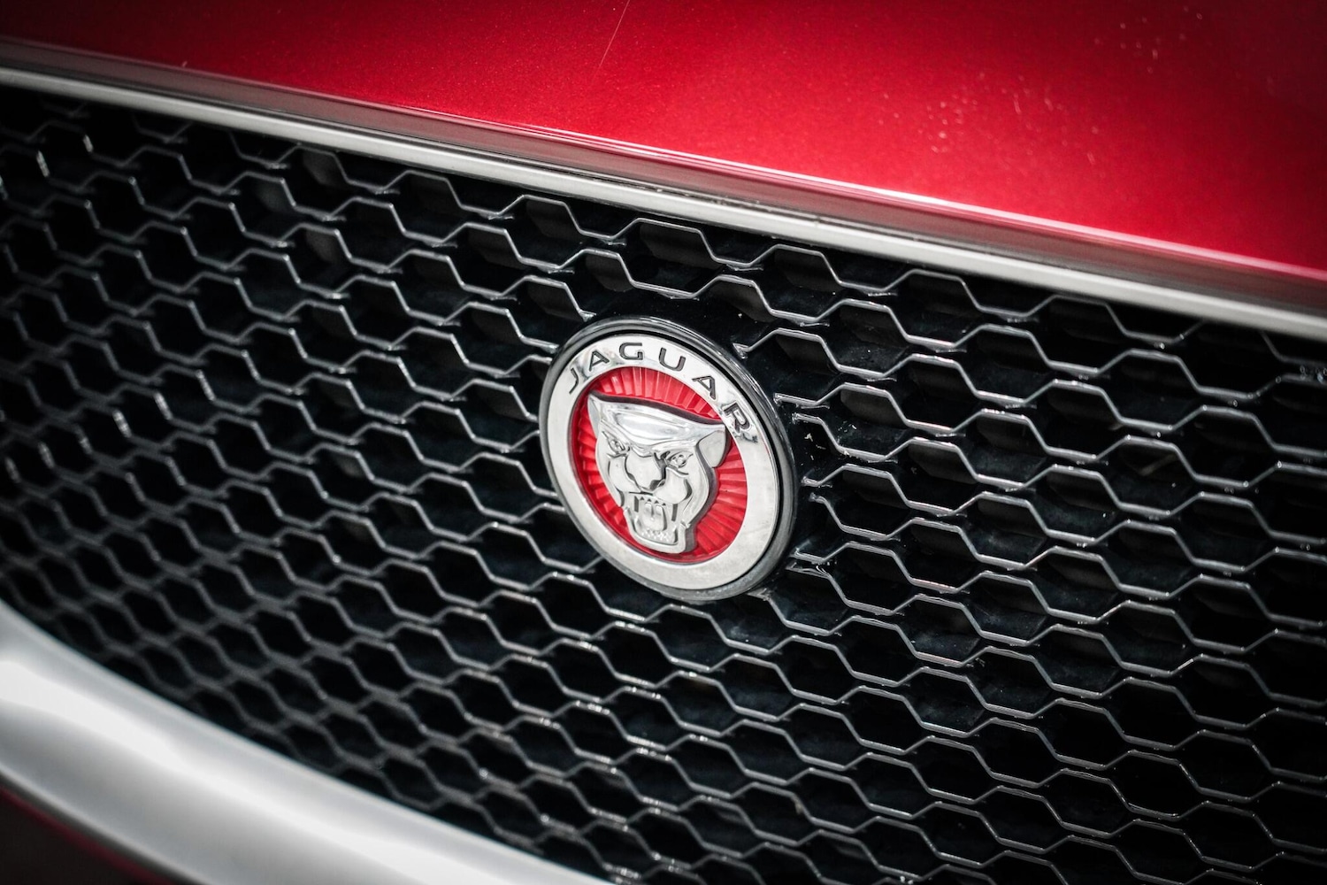 Used Jaguar F-Pace 2016 for sale - 76658372: Photo 27