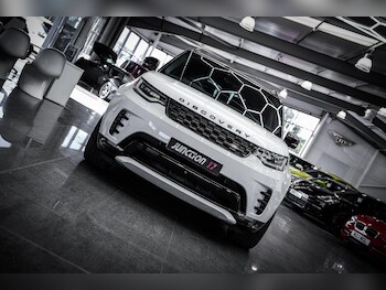 Used Land Rover Discovery 2021 for sale - 78833901: Photo