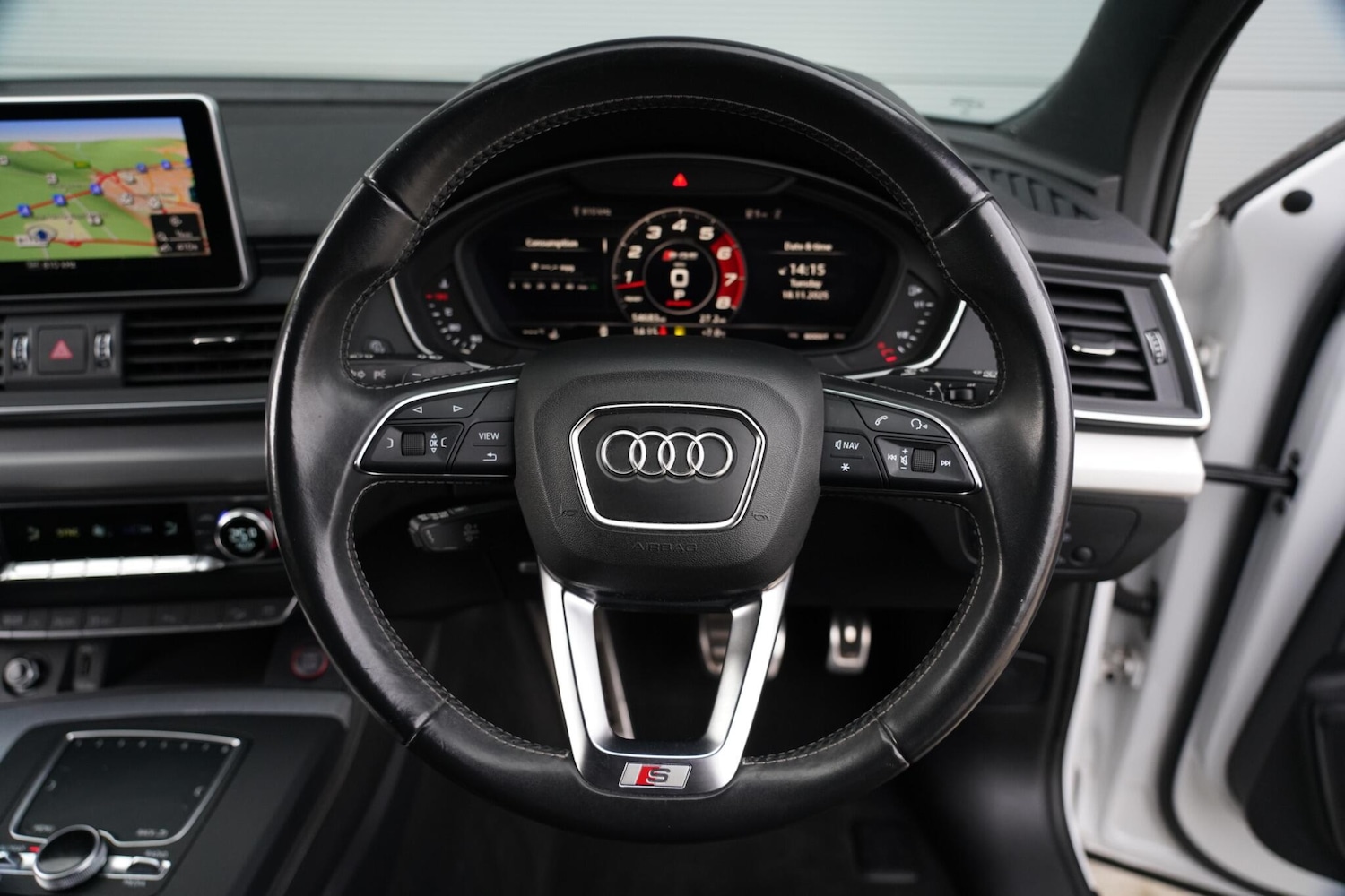 Used Audi Q5 2018 for sale - 76659400: Photo 11