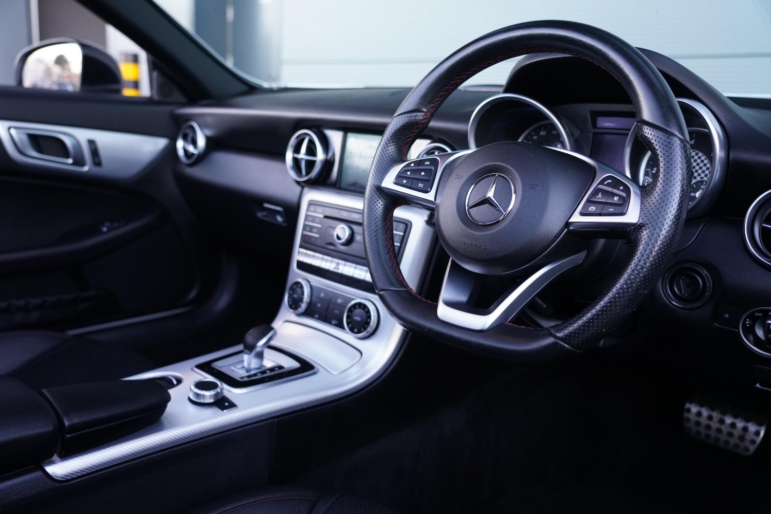 Used Mercedes-Benz SLC 2016 for sale - 77344490: Photo 10