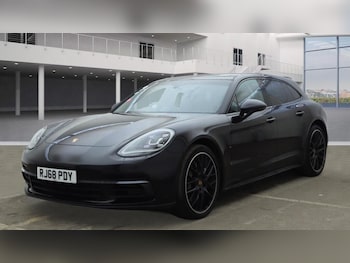 Used Porsche Panamera 2018 for sale - 77737118: Photo