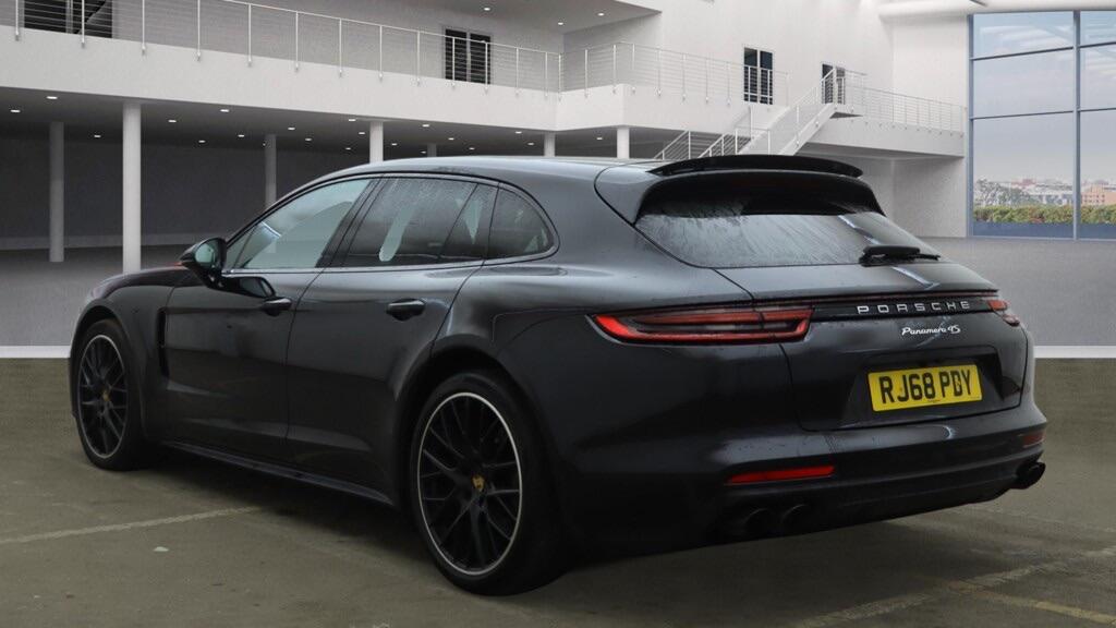 Used Porsche Panamera 2018 for sale - 77737118: Photo 3