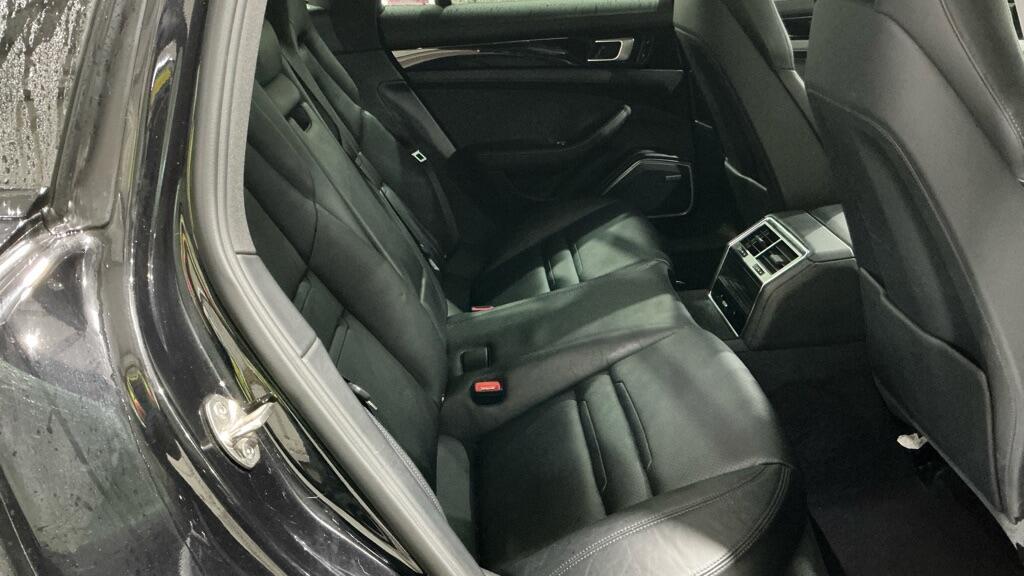 Used Porsche Panamera 2018 for sale - 77737118: Photo 8