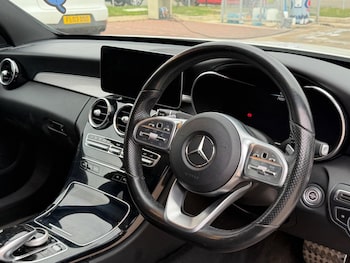 Used Mercedes-Benz C Class 2019 for sale - 77908674: Photo