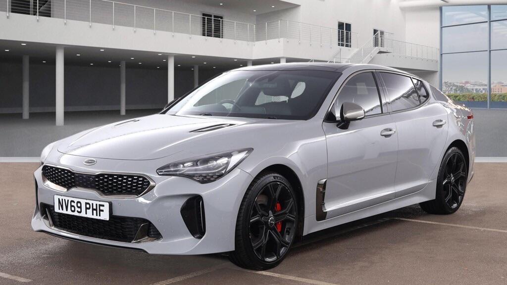 Used Kia Stinger 2020 for sale - 77344942: Photo 2