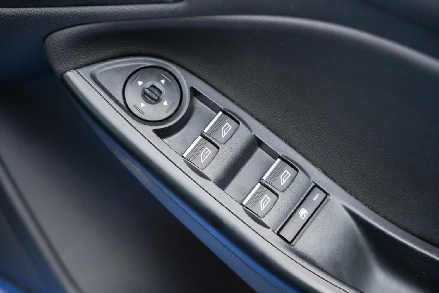 Used Ford Focus 2017 for sale - 76823403: Photo 24