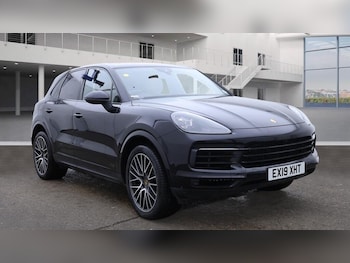 2019 (19) - 5dr Tiptronic S