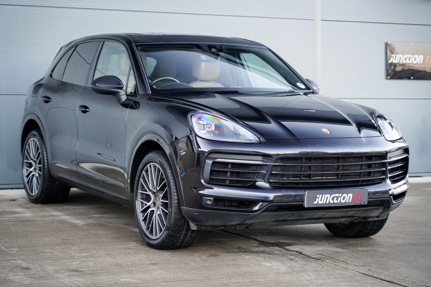 Used Porsche Cayenne 2019 for sale - 76801990: Photo 4