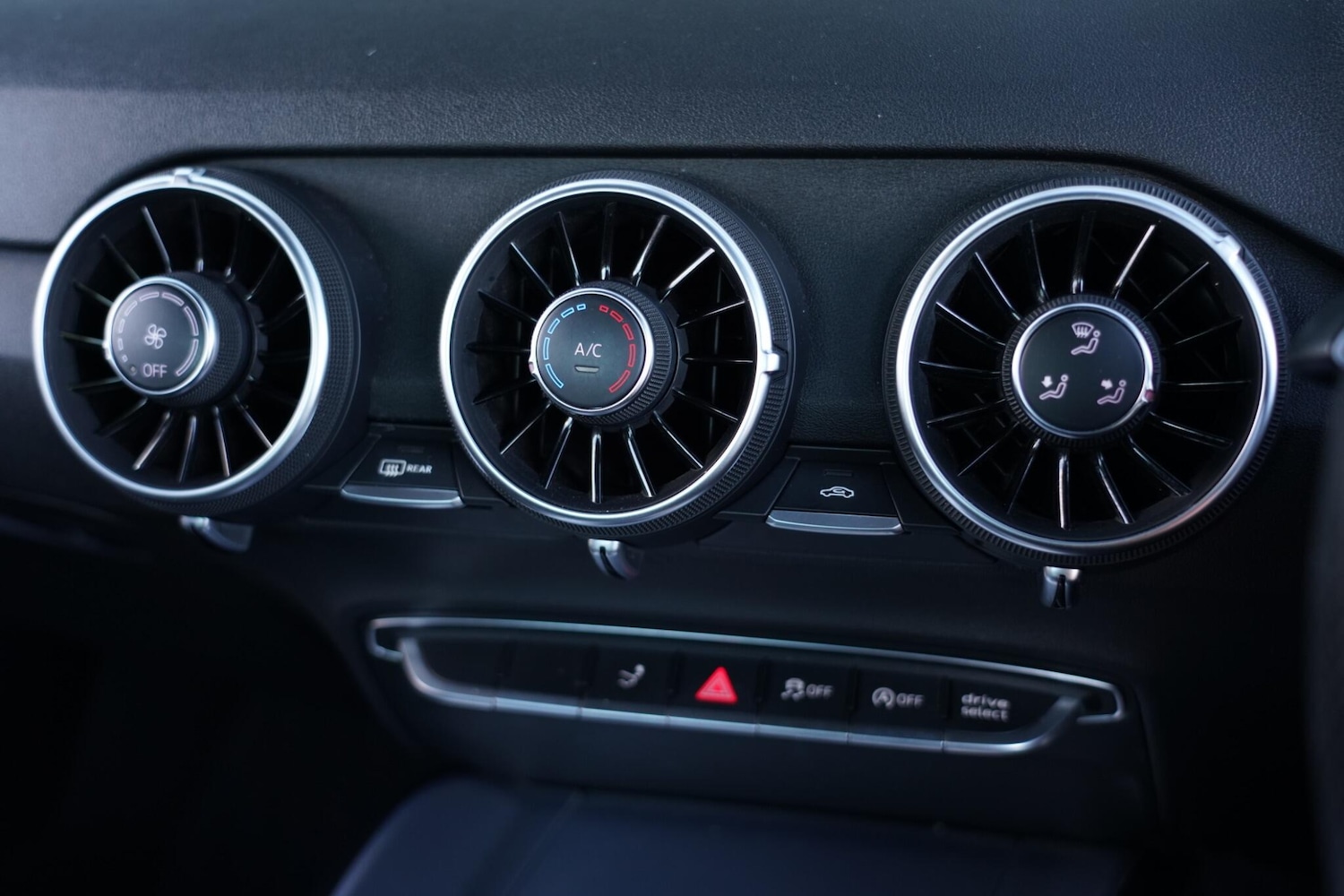 Used Audi TT 2016 for sale - 76657679: Photo 20