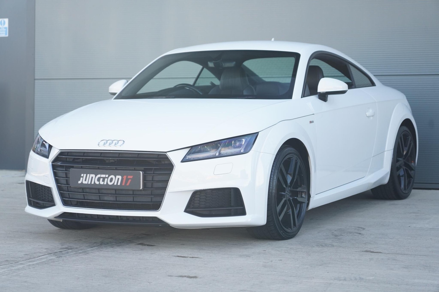 Used Audi TT 2016 for sale - 76657679: Photo 5