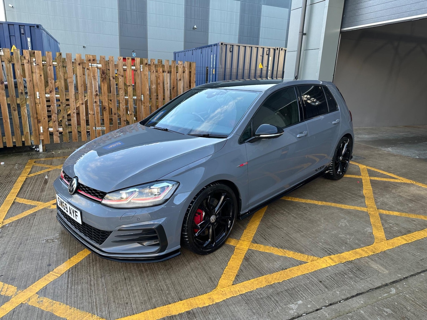 Used Volkswagen Golf 2020 for sale - 77238182: Photo 3