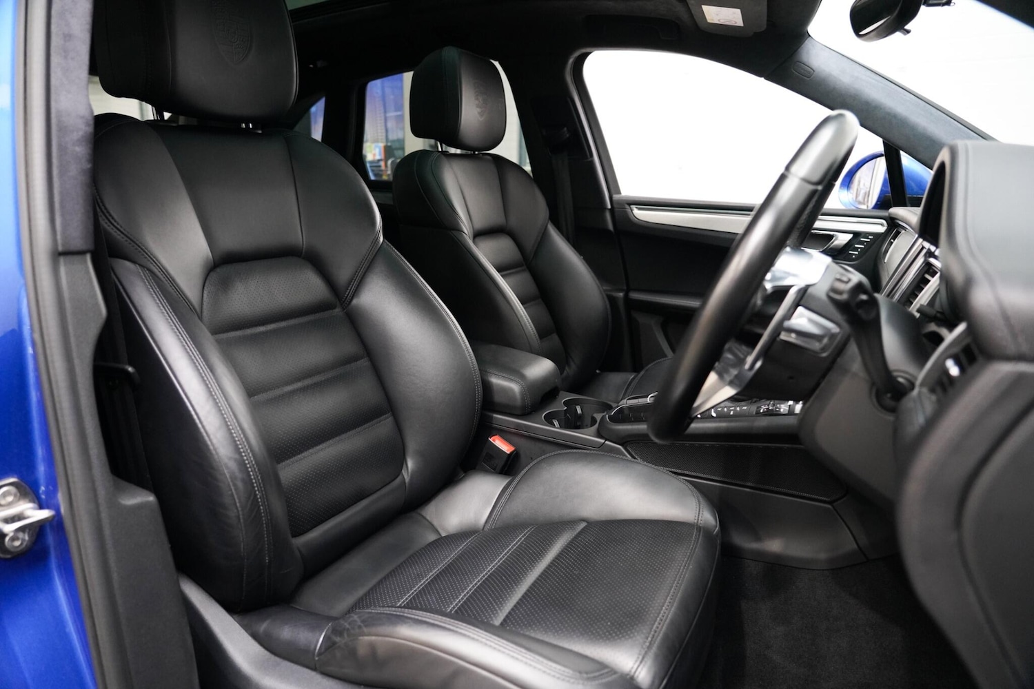 Used Porsche Macan for sale - 76658550: Photo 11