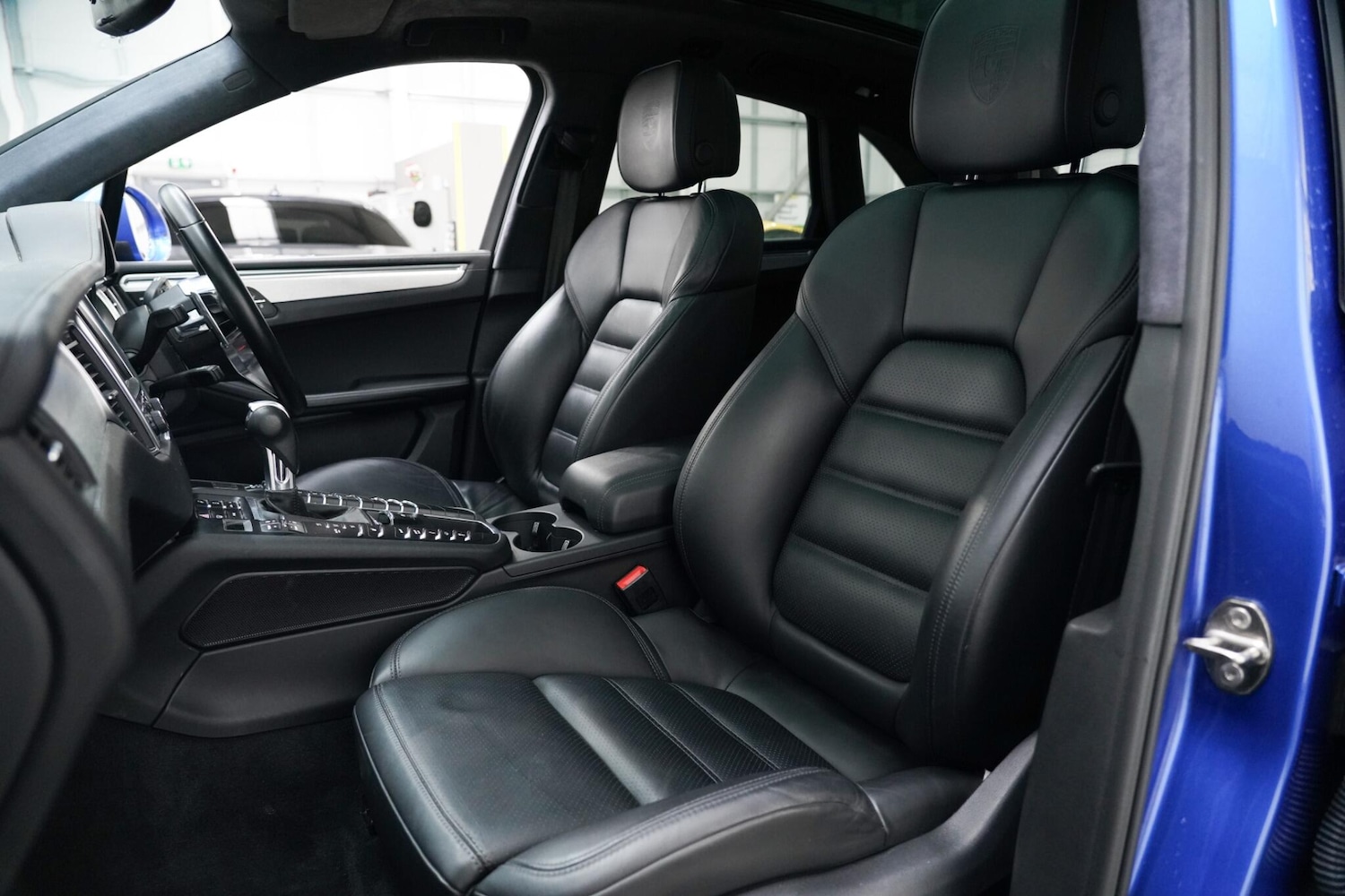 Used Porsche Macan for sale - 76658550: Photo 15