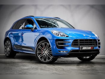 Porsche - Macan