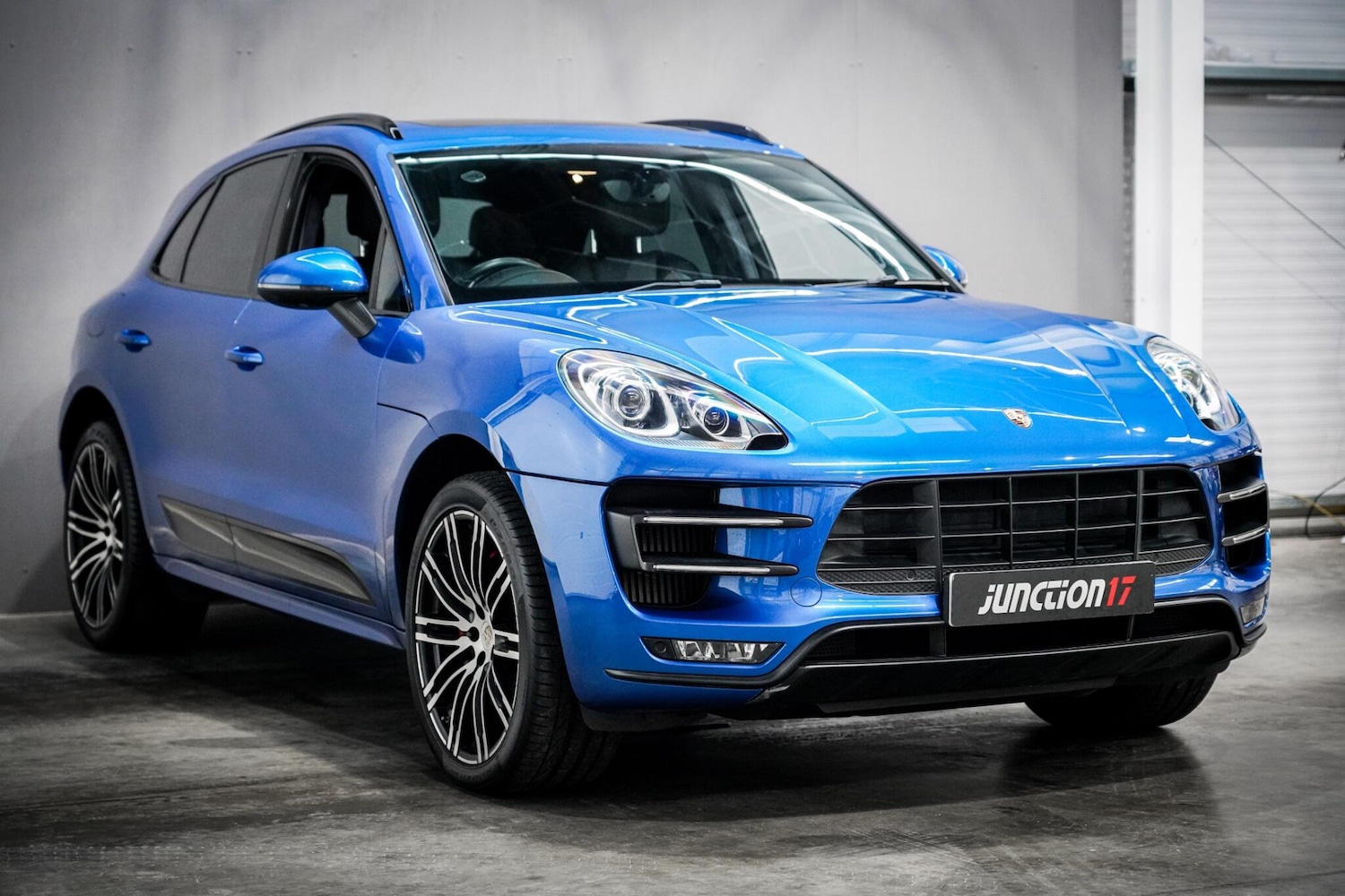 Used Porsche Macan for sale - 76658550: Photo 4