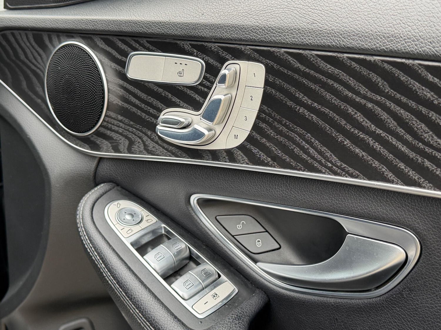 Used Mercedes-Benz C Class 2017 for sale - 76975694: Photo 7