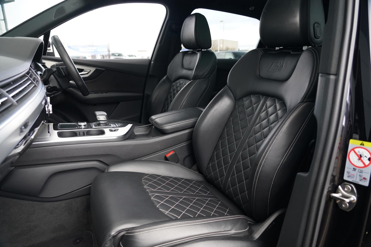 Used Audi SQ7 2018 for sale - 77351339: Photo 12